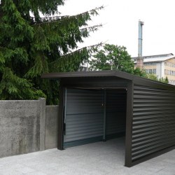 Rjava kovinska montažna garaža Hosekra