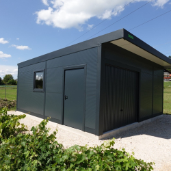 Izolirana montažna garaža Hosekra z nadstreškom