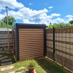 Funkcionalna montažna vrtna lopa