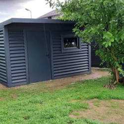 Funkcionalna montažna vrtna lopa