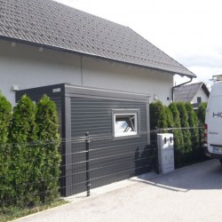 G130 Montažna vrtna lopa Hosekra v antracit barvi