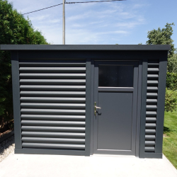 Kompaktna vrtna lopa Hosekra