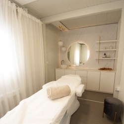 Mobilna hiška kot masažni salon