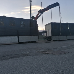 Transport antracit kontejnerja Hosekra  z dvigalom