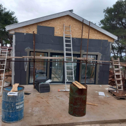 Gradnja montažne hiše z jeklenimi profili Hosekra