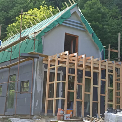 montažna hiša dvokapnica 