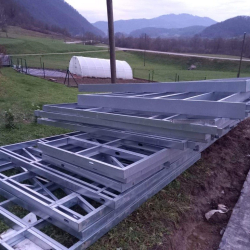 Profili pripravljeni za montažo