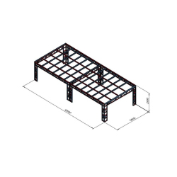 Jekleni nadstrešek z dimenzijami 12,6 x 5,5 m